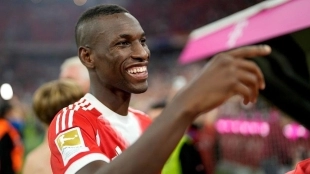 Nico Jackson wants to stay at Bayern / BBC