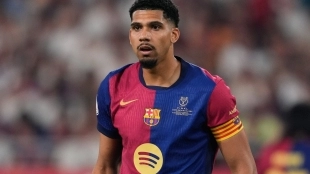 Oferta de 50 millones para fichar a Ronald Araujo en enero