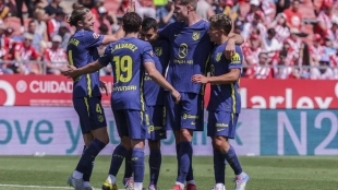 The players of Atlético de Madrid celebrate a goal