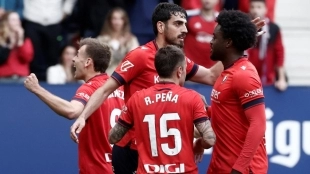 Enzo Boyomo celebrates a goal for Osasuna with his teammates