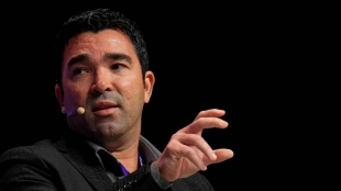 Deco quiere a Gonçalo Oliveira en el Barcelona / MARCA