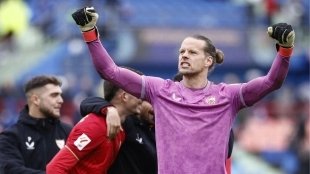 El futuro de Nyland en el Sevilla se complica
