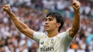 AC Milan launches bid for the signing of Gonzalo García