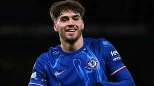 Marc Guiu piensa en salir del Chelsea: Un equipo español lo quiere en enero