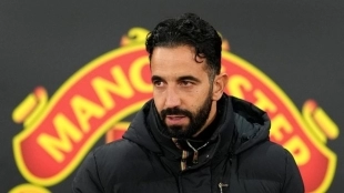El entrenador español que podría tomar las riendas del Manchester United