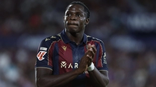 El FC Barcelona y el Manchester City se pelean por el fichaje de Etta Eyong