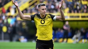 Nico Schlotterbeck, defensa central del Borussia Dortmund