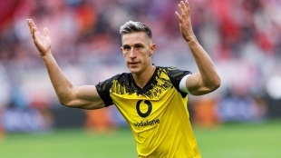 Los 3 clubes que se pelean por el fichaje de Nico Schlotterbeck