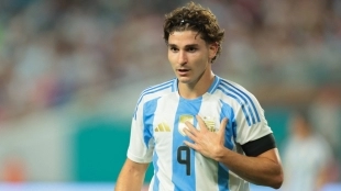 FC Barcelona prepara 120 millones en caso de no fichar a Julián Álvarez