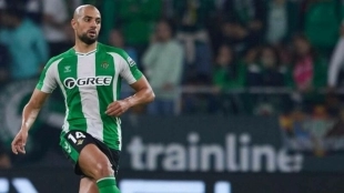 Sofyan Amrabat during a match with Real Betis