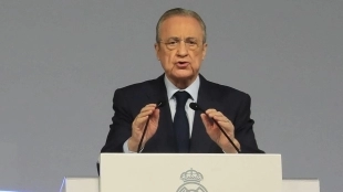 El INESPERADO central por el que apuesta Florentino Pérez para el Real Madrid