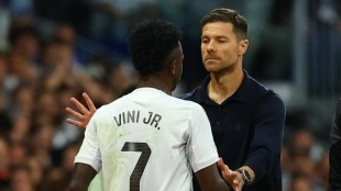 Florentino Pérez atento: Vinicius congela su renovación por dudas con Xabi Alonso