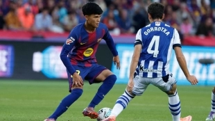 Dro Fernández durante un Barcelona - Real Sociedad