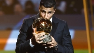 Rodri Hernández after winning the 2024 Ballon d'Or