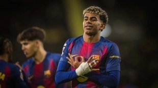 Lamine Yamal celebra un gol con el Barcelona