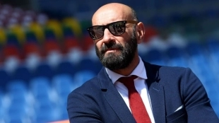 Monchi lets himself be wooed by Valencia / Eldesmarque