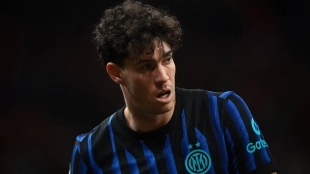 El Barcelona tiene que hacer hueco a Bastoni / Eldesmarque