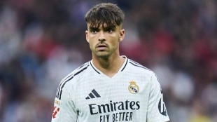 Raúl Asencio during a game with Real Madrid