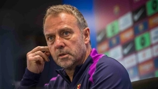 El tapado de Hansi Flick para los laterales del Barcelona