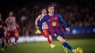 Robert Lewandowski during a match with Barcelona.