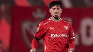 Real Betis reactivates its interest in Kevin Lomónaco