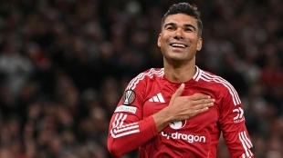 Manchester United is looking for Casemiro's replacement at Real Madrid.