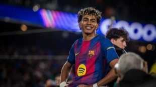 <p>Lamine Yamal celebrates a goal with Barcelona</p>