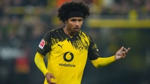 El Borussia escucha ofertas por Adeyemi / FotMob