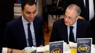 Anas Laghrari alongside Florentino Pérez