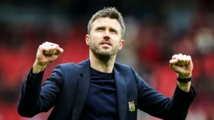 El Manchester United encuentra un relevo para su defensa