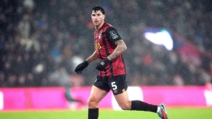 Senesi ultima los detalles de su nuevo contrato lejos del Bournemouth