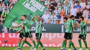 La Juventus quiere pescar en el Betis
