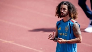 La afición del Atleti sueña con Marc Cucurella