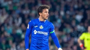 El Betis inicia una guerra por Luis Milla