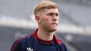 El Manchester United se lanza a por Lewis Hall