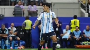 Lisandro Martínez, en la órbita del Barcelona
