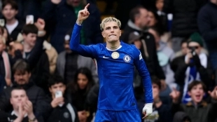 El Chelsea quiere quitarse de encima a Garnacho