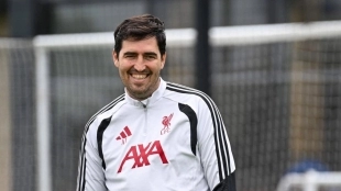 Iraola pide un nuevo fichaje al Liverpool