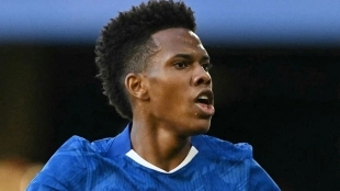 Estevao medita irse del Chelsea