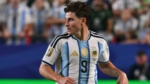 "Julián Álvarez será ofrecido al Barcelona en enero por el Atlético"