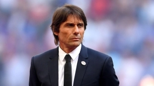 Antonio Conte en la recámara del Manchester United