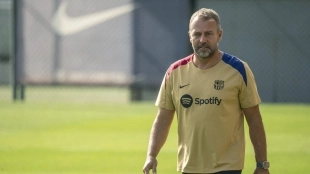 El plan de Flick para la zaga del FC Barcelona