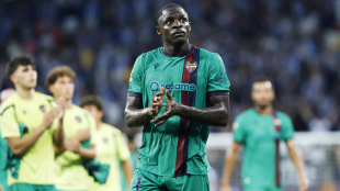 Galatasaray is interested in Etta Eyong.