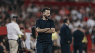 Valencia CF dismisses Carlos Corberán and opens a new chapter.
