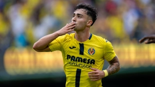 El Villarreal CF recibe una oferta por Alberto Moleiro