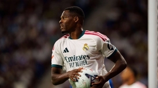Dumfries explica su fichaje por el Real Madrid
