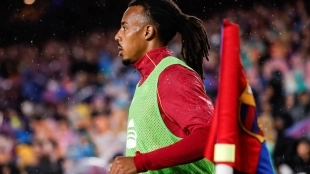 Koundé duplica sus problemas