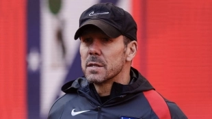 Simeone fija 3 objetivos en la Premier League 